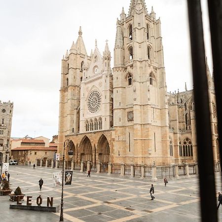Albany Ancha Hotel Leon Exterior photo León Cathedral