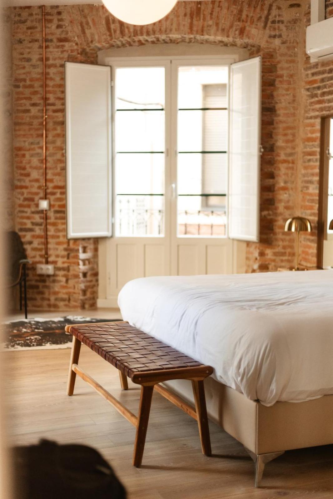 Albany Ancha Hotel Leon Exterior photo A bedroom at Hotel 927